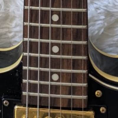 Epiphone Dot Deluxe electric guitar in Tobacco Sunburst with a hardshell case image 7