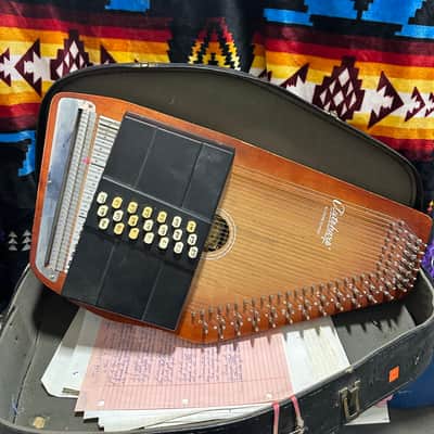 Oscar Schmidt OS15B Autoharp 2010s - Sunburst image 3