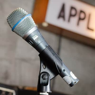 Shure Beta 87C Cardioid Vocal Microphone image 2