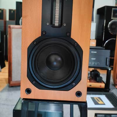 ROSE MUSIC BY MARK LEVINSON ROSEBUD image 4