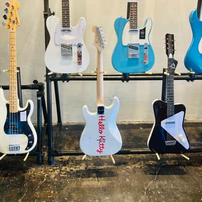 2025 Fender X Hello Kitty White Stratocaster - Like New - Comes with Cord and Gigbag image 5