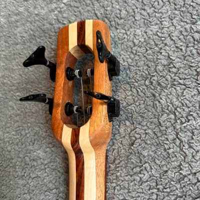 Wishbass - 32” Fretless with Bill Lawrence P46 and Q-tone stacked vol/tone image 11