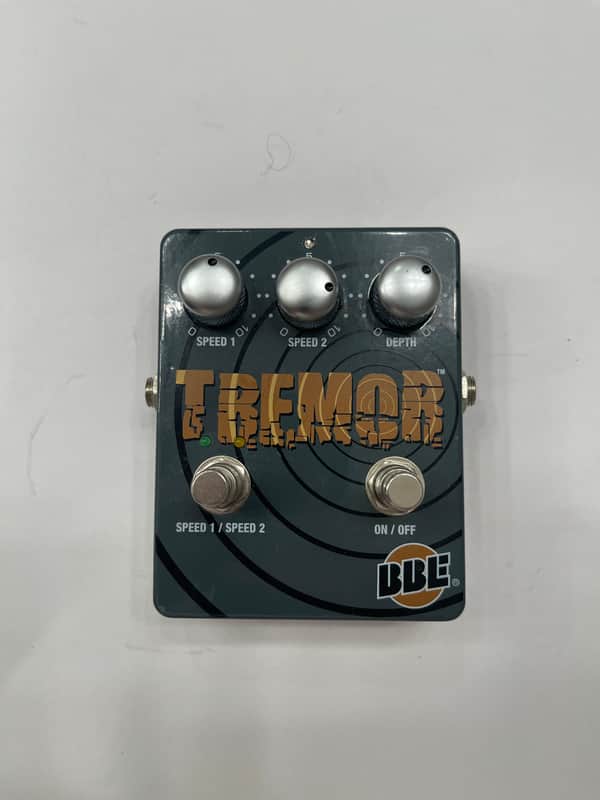 BBE Tremor V1 Optical Tremolo Analog Dual Mode Guitar Effect Pedal image 1