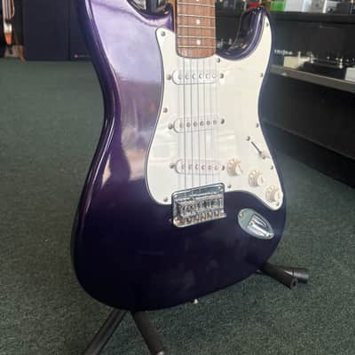 Squier Bullet Stratocaster image 3