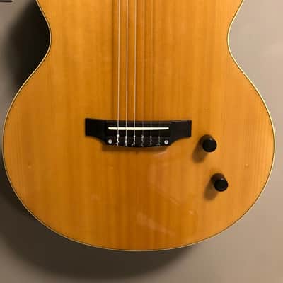 Yamaha AEX 500 NS 2001 Natural image 2