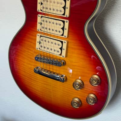 Firefly FFLPS Elite  - Cherry Sunburst image 12