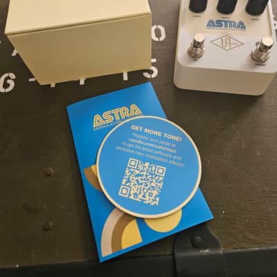 Universal Audio Astra Modulation Machine 2021 - Present - White image 8