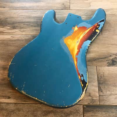 Made to Order - FRANCHIN Jupiter bass body Relic Aged 100% Nitro Lacquer COLOR OVER COLOR (Sunburst/ Black/ White/ Blue/ Green/ Yellow/ Red/ Pink/ Burgundy/ Purple/ Gold/ Silver, etc.) Basswood Poplar Precision-Bass Style Made in Italy image 8