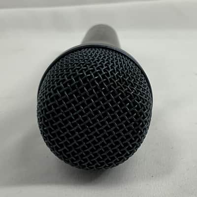 Sennheiser e935 Handheld Cardioid Dynamic Vocal Microphone 2003 - Present - Black image 6