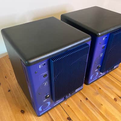 Quested V2108 - Excellent Condition + Original Boxes image 9
