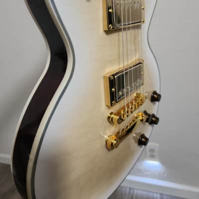 Firefly   FFLPS White Burst UPGRADED w Locking Tuners and gold metal PU Rings image 8