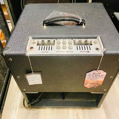 MESA BOOGIE WALKABOUT 1X15 BASS COMBO AMP WITH COVER image 4
