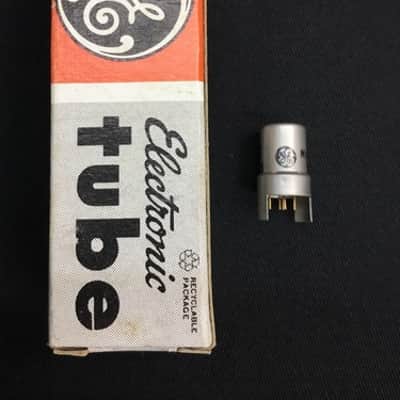 NOS GE 2DS4 Triode NUVISTOR Amplifier AUDIO RADIO VACUUM TUBE Tested 5.1693-D image 1
