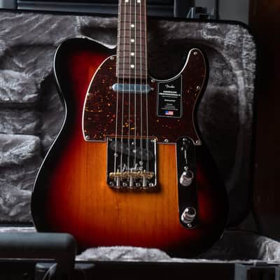 Fender American Professional II Telecaster 3-Color Sunburst (Demo) image 17