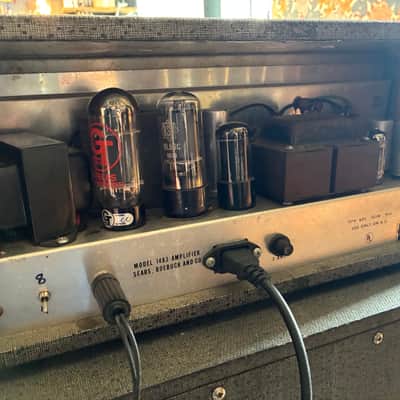 Silvertone Model 1483 23-Watt 1x15 Bass / Guitar Piggyback 1960s - Gray image 9