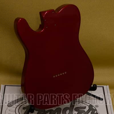 099-7500-709 Fender Deluxe Series Telecaster® SSH Alder Body Modern Bridge Mount, Candy Apple Red image 3