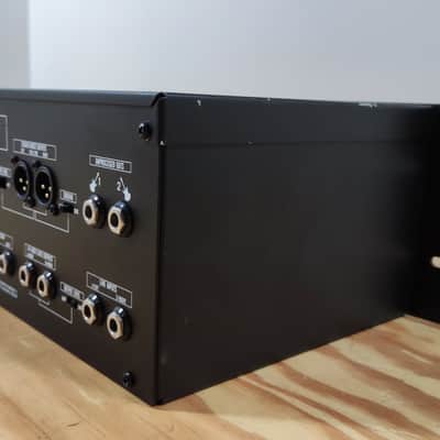 Line 6 POD x3 Pro Rackmount Multi-Effect and Amp Modeler 2010s - Black / Red image 5