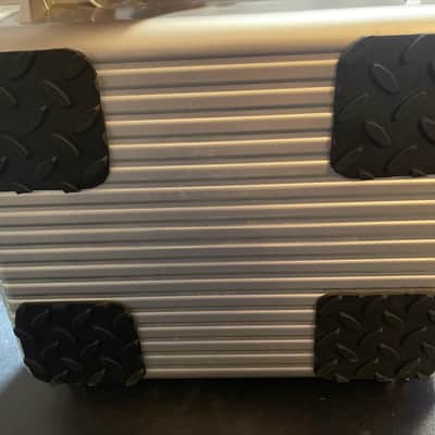 Hammer Jammers Custom Made Pedal Board model 2026 - Silver image 4