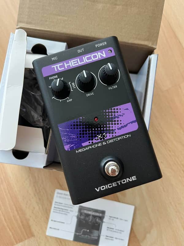 TC Helicon VoiceTone X1 2011 - 2021 - Black image 1
