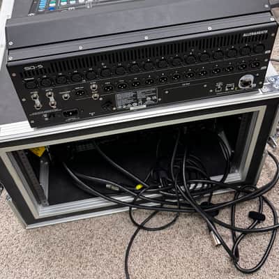 Allen & Heath SQ-5 with Case! image 2