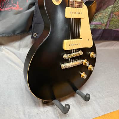 Gibson Les Paul Studio '50s Tribute with P90s 2010 - 2015 - Satin Ebony image 1