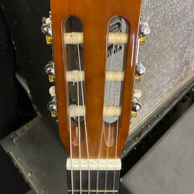 Yamaha C40 image 4