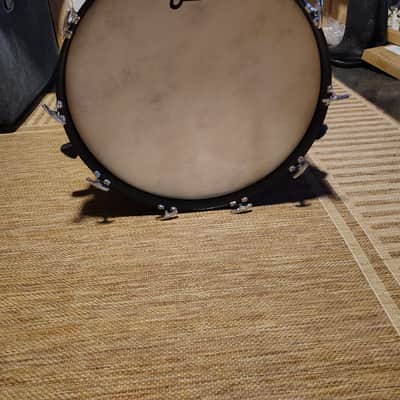 Ludwig 22"(Diameter)x14"(Depth) Bass Drum Late 70's early 80's  - Black Wrap image 1