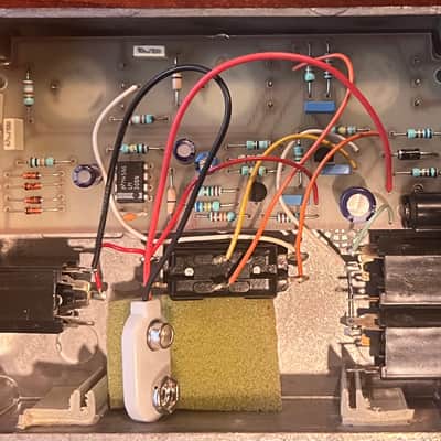 Roger Mayer Voodoo-Bass Distortion and Line Splitter Original LM108N Op Amp Made in UK image 8