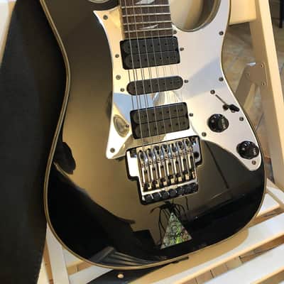 Ibanez UV777P Steve Vai Signature Universe | Reverb Romania