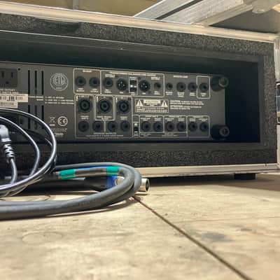 Ampeg SVT-4 PRO 1200-Watt Bass Amp Head 1997 - 2006 - Black image 2