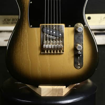 Limited Edition Fender Telecaster TL-71, Made in Japan 2010-2011 - Gold Grain Burst image 2