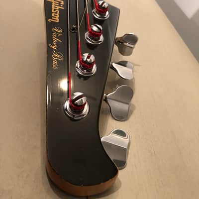 Gibson Victory Artist Bass 1982 Sunburst image 6