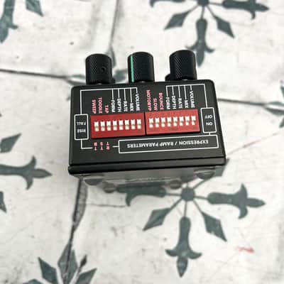 Chase Bliss Audio Billy Strings Signature Wombtone Analog Phaser image 3