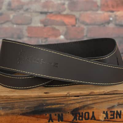 18A0045 Martin Slim Leather Premium Guitar Strap w Fast n FREE Shipping Included image 1