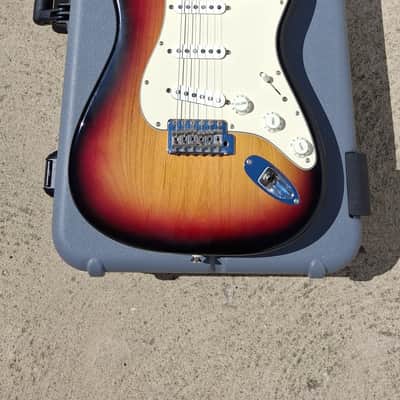 60th Anniversary Fender Highway One Stratocaster with Special Diamond Anniversary Case image 5
