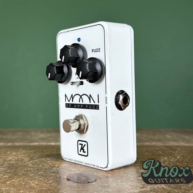 Keeley Moon Op Amp Fuzz Limited Edition - Moon Glow 2022 - White / Glow-in-the-Dark image 1