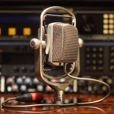 vintage AKG D 25 image 9