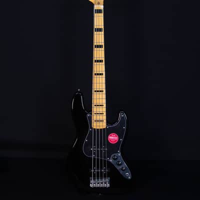 Squier Classic Vibe '70s Jazz Bass V, Maple FB, Black image 5