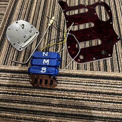 Squier Bass VI Parts image 1