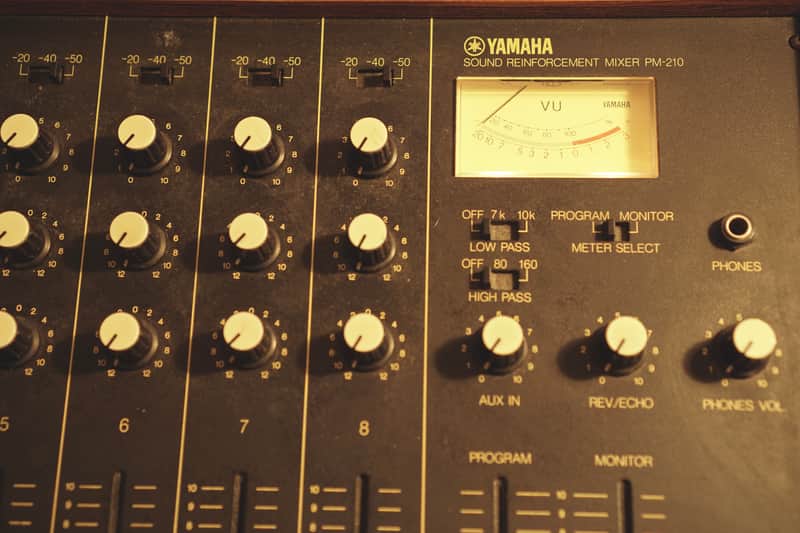 Yamaha PM - 210 8 Channel Mixer (1980's) | Reverb UK