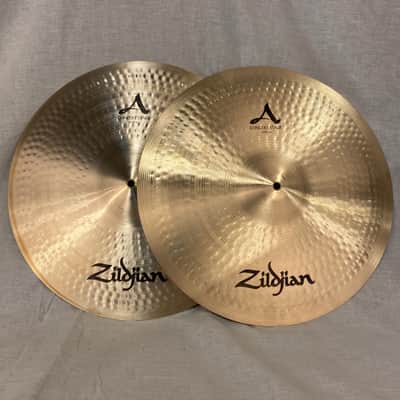 Zildjian Concert Stage 18" Pair image 1