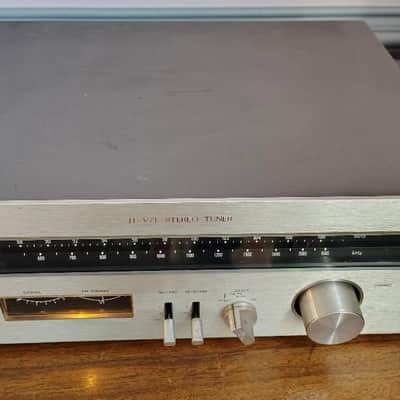 JVC JT-V71 tuner in excellent condition - 1980's image 3