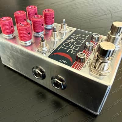 Chase Bliss Audio Tonal Recall RKM Red Knob Mod Analog Delay 2017 - 2018 - Graphic with Red Knobs image 3