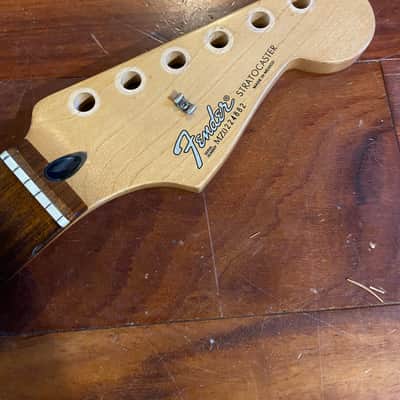 2003 MIM Fender Stratocaster Standard Strat Rosewood Maple Neck 9.5" Radius image 1