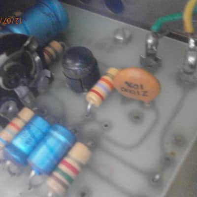 Stereo solid state amp image 13