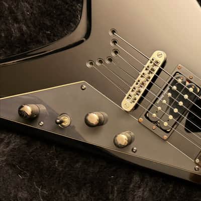 ESP LTD DV-200 2005 Dave Mustaine Signature Black - DV8 inlay on First fret - w/OHSC image 6