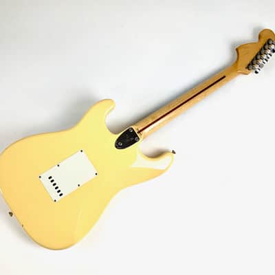 Fender Stratocaster ST-72 Vintage White 2010-2011 made in Japan image 4