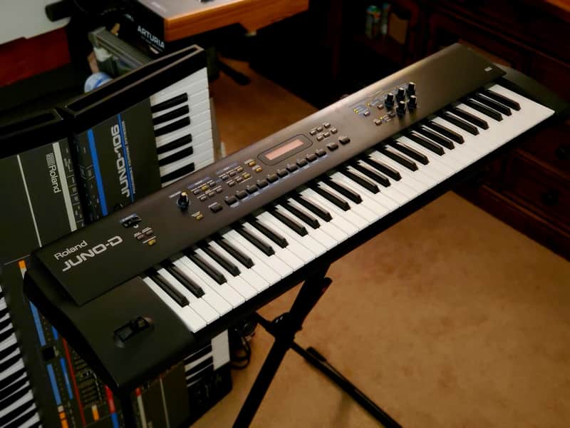 MUST SEE!!! ROLAND JUNO D FULLY INSPECTED SERVICED AND IN AMAZING CONDITION! image 1