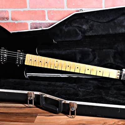 Washburn SS40 Stevie Stevens Signature Model 1992 with Original Molded Case image 2