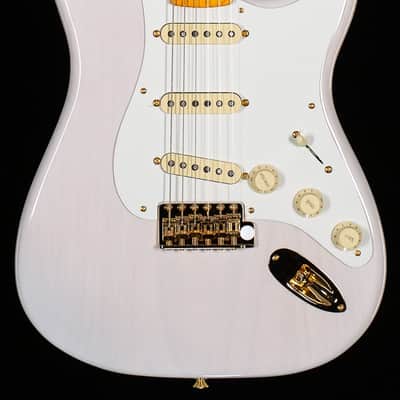 Fender Limited Edition American Vintage II 1957 Stratocaster Flame Maple Fingerboard White Blonde (976) image 3